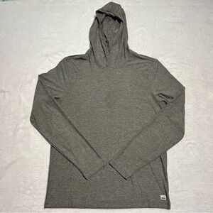 Vuori Strato Tech Hoodie - Men’s Medium Long Sleeve Shirt V1019